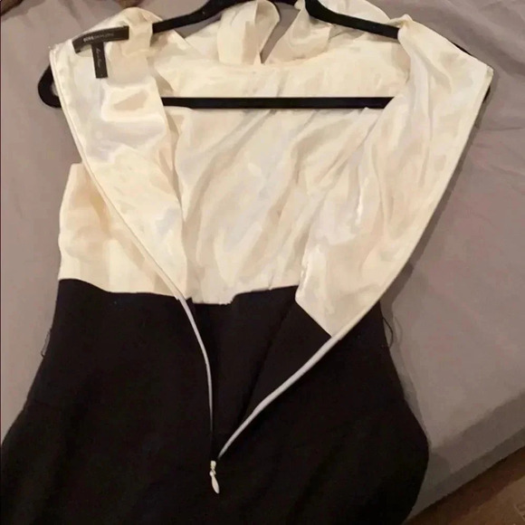 BCBG Maxazria Satin Silk Ivory Ruffle Bust Straight Shift Black Dress Size 0 - Picture 11 of 12